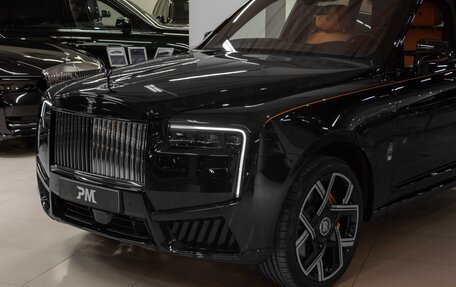 Rolls-Royce Cullinan, 2024 год, 103 900 000 рублей, 2 фотография