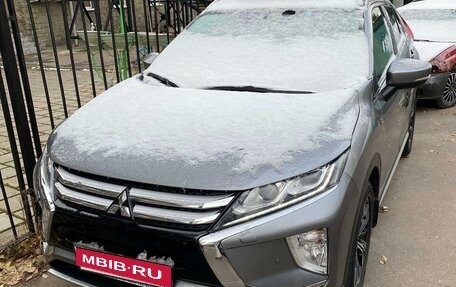 Mitsubishi Eclipse Cross, 2019 год, 2 100 000 рублей, 2 фотография