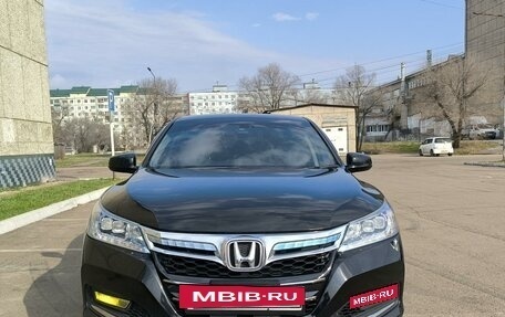 Honda Accord IX рестайлинг, 2013 год, 1 900 000 рублей, 25 фотография