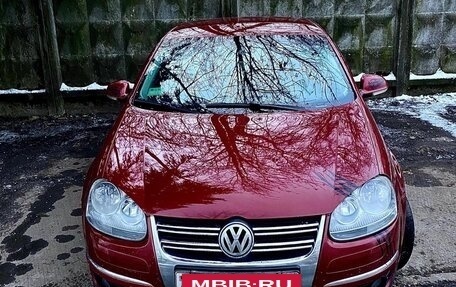 Volkswagen Jetta VI, 2010 год, 970 000 рублей, 3 фотография