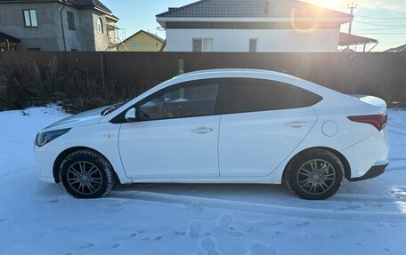 Hyundai Solaris II рестайлинг, 2020 год, 1 350 000 рублей, 2 фотография