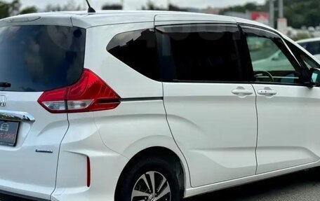 Honda Freed II, 2018 год, 1 500 000 рублей, 7 фотография