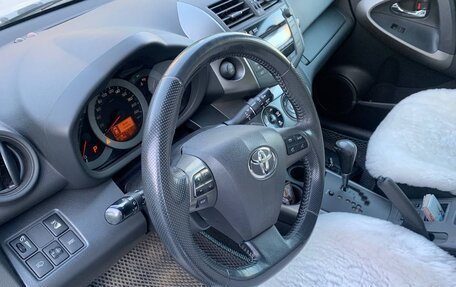 Toyota RAV4, 2011 год, 1 650 000 рублей, 15 фотография