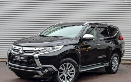 Mitsubishi Pajero Sport III рестайлинг, 2021 год, 3 550 000 рублей, 1 фотография