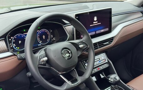 Skoda Kodiaq I, 2023 год, 4 707 000 рублей, 7 фотография