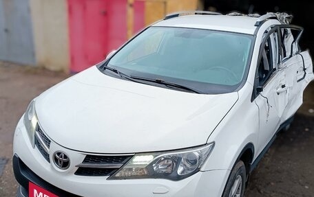 Toyota RAV4, 2013 год, 1 130 000 рублей, 2 фотография