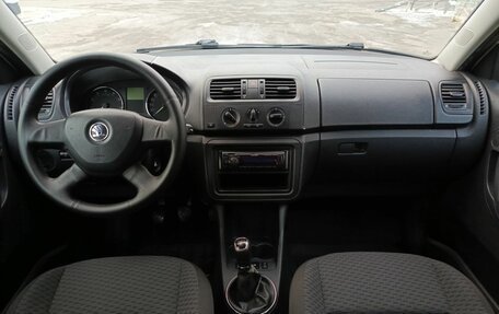 Skoda Fabia II, 2013 год, 746 300 рублей, 17 фотография