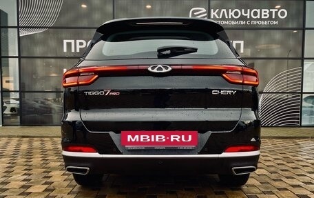 Chery Tiggo 7 Pro, 2022 год, 1 999 000 рублей, 5 фотография