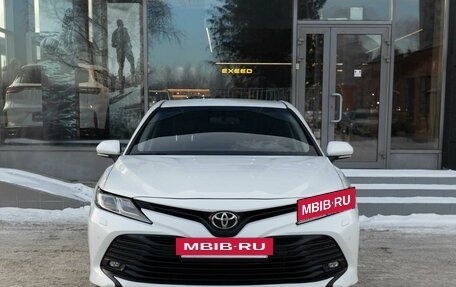 Toyota Camry, 2020 год, 2 800 000 рублей, 8 фотография