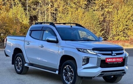 Mitsubishi L200 IV рестайлинг, 2018 год, 3 300 000 рублей, 3 фотография