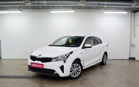 KIA Rio IV, 2021 год, 1 620 000 рублей, 1 фотография