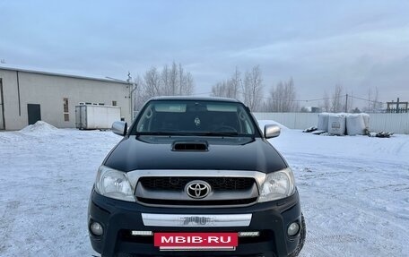 Toyota Hilux VII, 2011 год, 1 620 000 рублей, 17 фотография