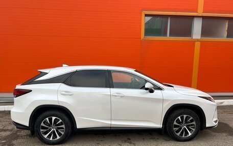 Lexus RX IV рестайлинг, 2020 год, 4 650 000 рублей, 9 фотография