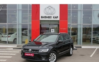 Volkswagen Tiguan II, 2018 год, 2 765 000 рублей, 1 фотография