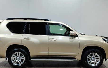 Toyota Land Cruiser Prado 150 рестайлинг 2, 2010 год, 2 820 000 рублей, 4 фотография