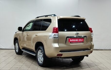 Toyota Land Cruiser Prado 150 рестайлинг 2, 2010 год, 2 820 000 рублей, 7 фотография