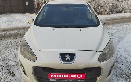 Peugeot 308 II, 2012 год, 699 000 рублей, 13 фотография