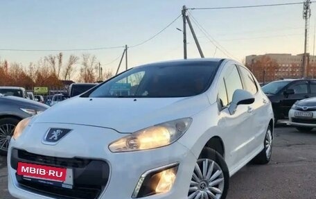 Peugeot 308 II, 2012 год, 699 000 рублей, 12 фотография