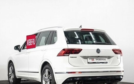 Volkswagen Tiguan II, 2017 год, 2 150 000 рублей, 6 фотография