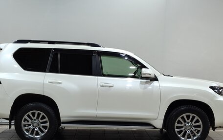 Toyota Land Cruiser Prado 150 рестайлинг 2, 2019 год, 6 340 000 рублей, 4 фотография