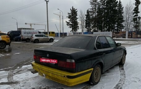 BMW 5 серия, 1989 год, 300 000 рублей, 2 фотография