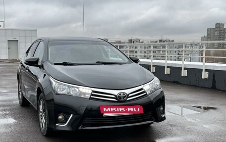 Toyota Corolla, 2015 год, 949 000 рублей, 7 фотография