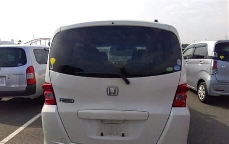 Honda Freed I, 2011 год, 890 000 рублей, 4 фотография