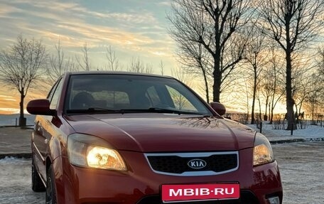 KIA Rio II, 2011 год, 750 000 рублей, 1 фотография