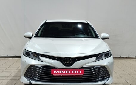 Toyota Camry, 2019 год, 3 065 000 рублей, 2 фотография