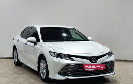 Toyota Camry, 2019 год, 3 065 000 рублей, 3 фотография