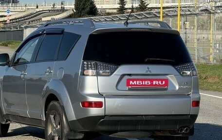 Mitsubishi Outlander III рестайлинг 3, 2008 год, 1 330 000 рублей, 32 фотография