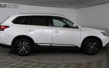 Mitsubishi Outlander III рестайлинг 3, 2018 год, 2 249 990 рублей, 4 фотография