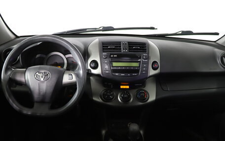 Toyota RAV4, 2011 год, 1 699 990 рублей, 12 фотография