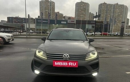 Volkswagen Touareg III, 2017 год, 3 420 000 рублей, 2 фотография