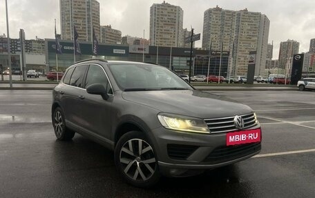 Volkswagen Touareg III, 2017 год, 3 420 000 рублей, 3 фотография