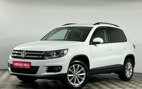 Volkswagen Tiguan I, 2016 год, 1 699 000 рублей, 1 фотография