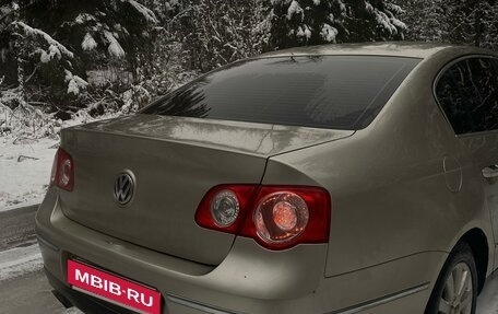 Volkswagen Passat B6, 2008 год, 700 000 рублей, 3 фотография