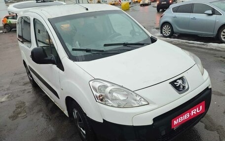 Peugeot Partner II рестайлинг 2, 2011 год, 1 000 000 рублей, 1 фотография