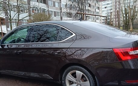 Skoda Superb III рестайлинг, 2015 год, 1 577 000 рублей, 4 фотография