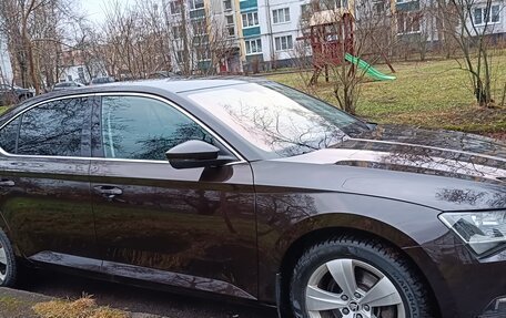 Skoda Superb III рестайлинг, 2015 год, 1 577 000 рублей, 2 фотография