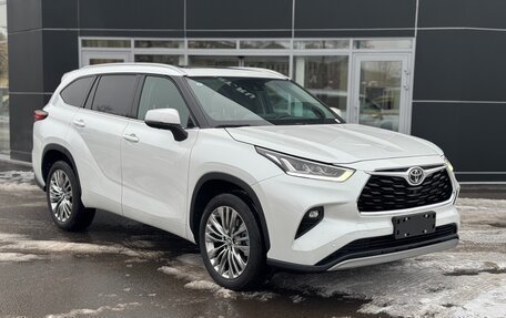 Toyota Highlander, 2024 год, 7 550 000 рублей, 3 фотография