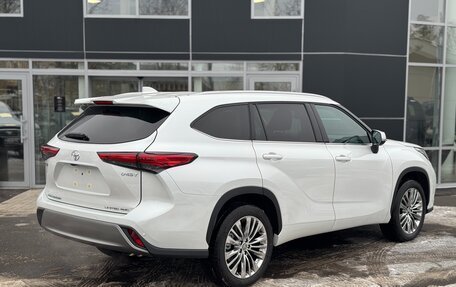 Toyota Highlander, 2024 год, 7 550 000 рублей, 5 фотография