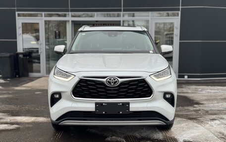 Toyota Highlander, 2024 год, 7 550 000 рублей, 2 фотография