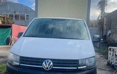 Volkswagen Transporter T6 рестайлинг, 2016 год, 1 400 000 рублей, 1 фотография