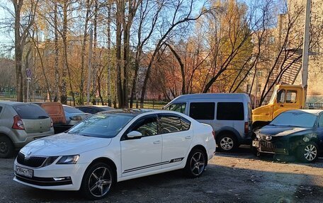 Skoda Octavia, 2017 год, 1 800 000 рублей, 6 фотография