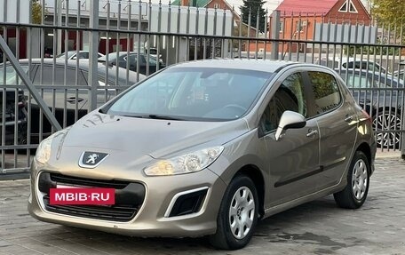 Peugeot 308 II, 2011 год, 699 000 рублей, 3 фотография