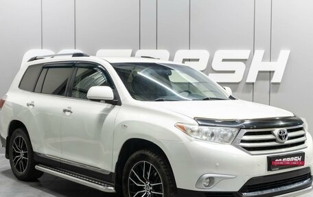 Toyota Highlander III, 2013 год, 2 289 000 рублей, 1 фотография