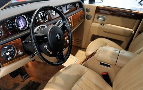 Rolls-Royce Phantom VII рестайлинг, 2005 год, 15 500 000 рублей, 13 фотография