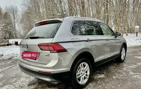 Volkswagen Tiguan II, 2017 год, 2 580 000 рублей, 3 фотография