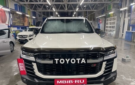 Toyota Land Cruiser, 2021 год, 13 200 000 рублей, 2 фотография